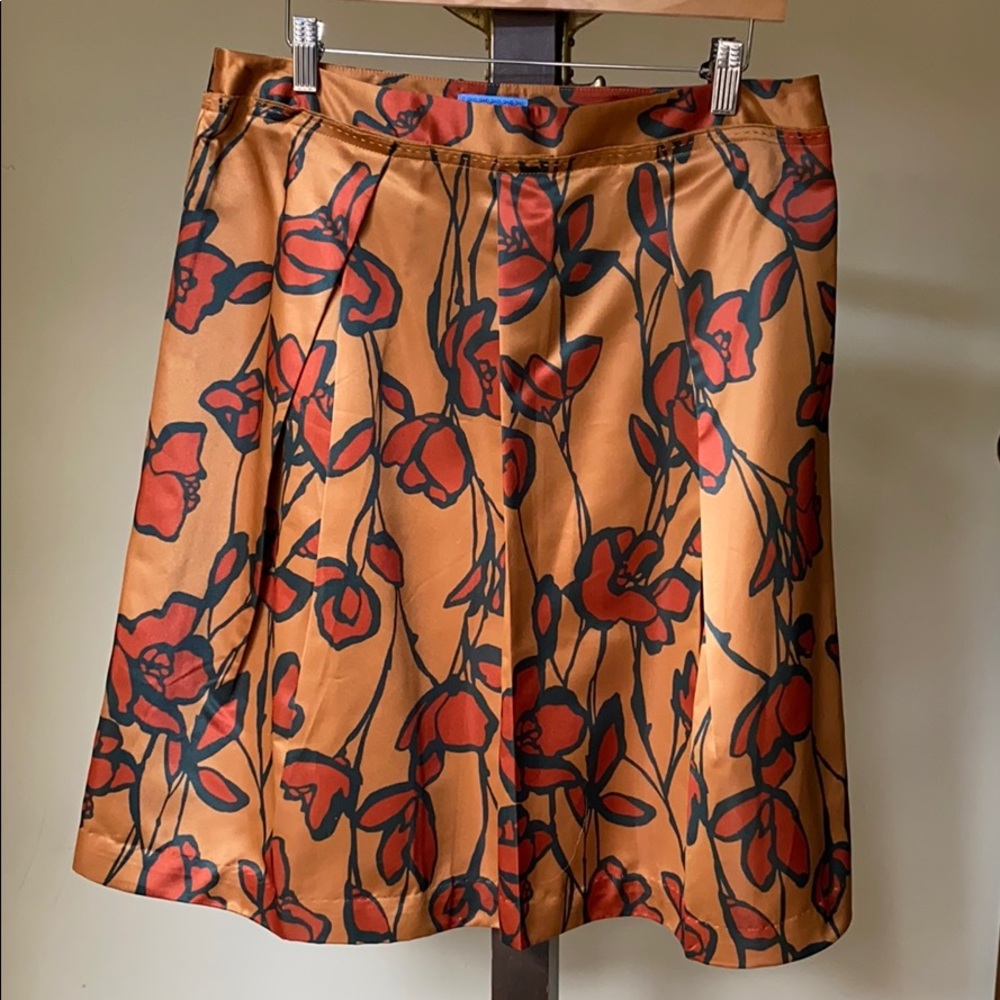 Simply Vera Vera Wang pleated floral skirt
